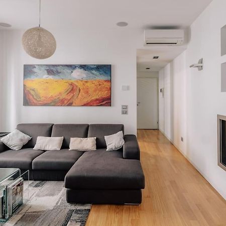 Casa Penelope Apartment Milan Bagian luar foto