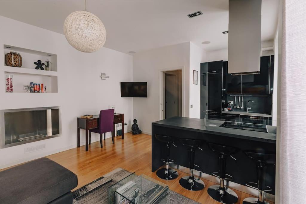 Casa Penelope Apartment Milan Bagian luar foto